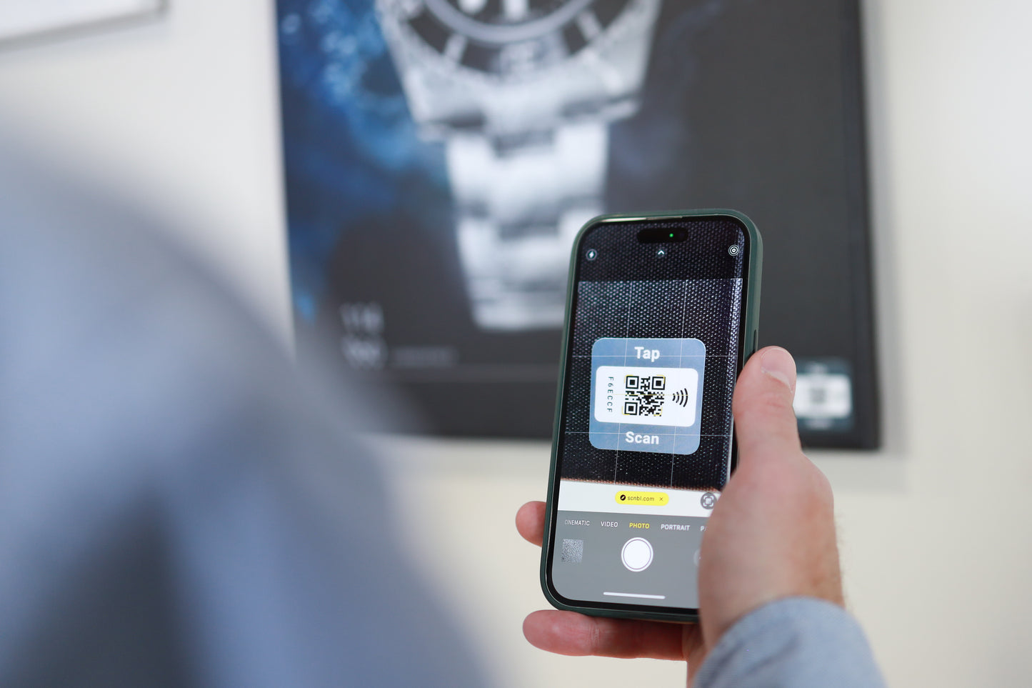 Universal Sticker (Single)